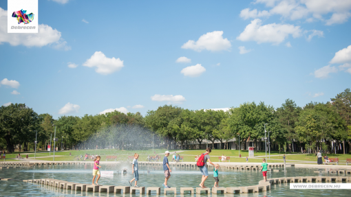   - Debrecen élményparkja a Nagyerdő – A Nagyerdei park